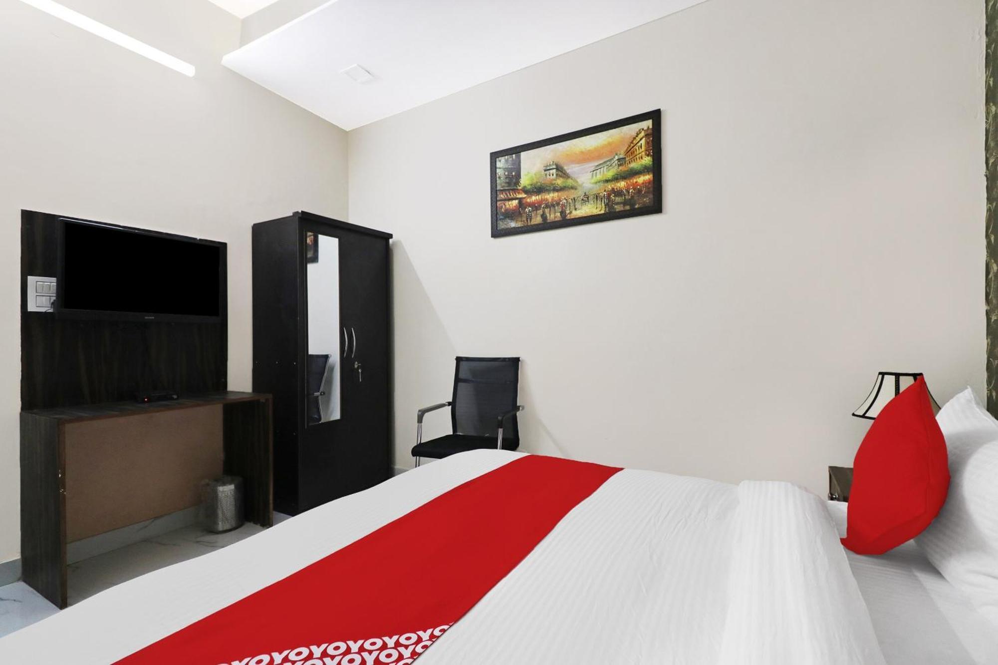 Hotel O Sangeet Faridábád Kültér fotó