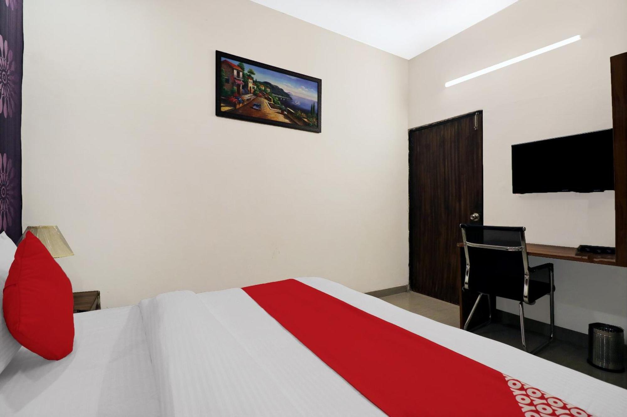 Hotel O Sangeet Faridábád Kültér fotó