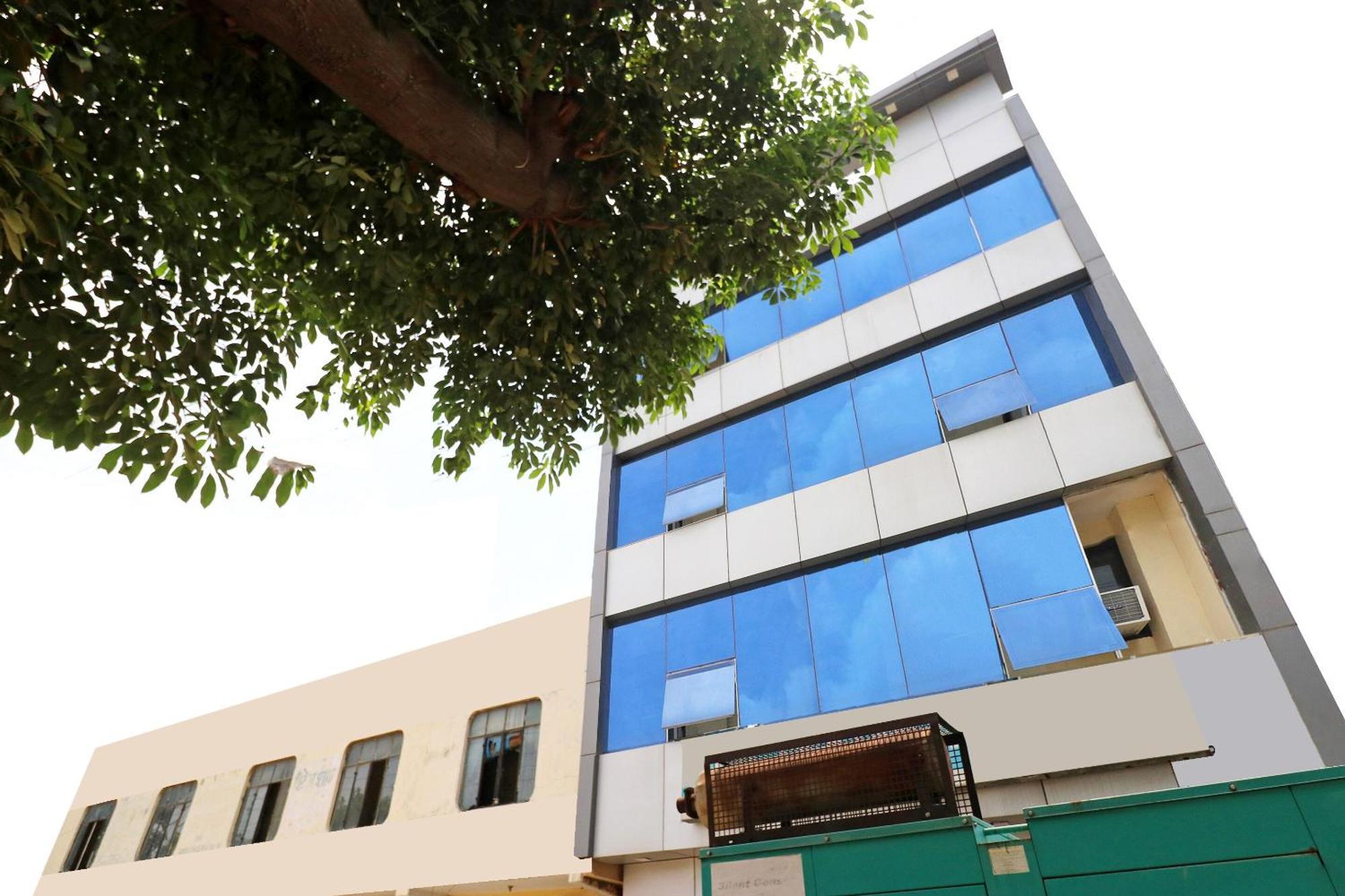 Hotel O Sangeet Faridábád Kültér fotó